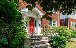 47 Geneva Street, Tunneys Pasture and Ottawa West, ON K1Y 3N7