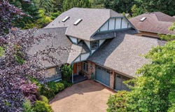 3913 Gibson Crt, Saanich, BC V8N 6E2