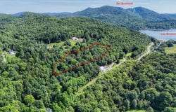 24 Rue Quinlan, Bromont, QC J2L 0S7
