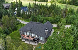 555 Allée Royale, Mont-Tremblant, QC J8E 2L9