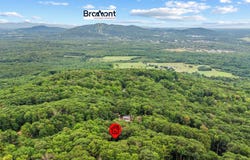 209 Rue du Grand-Royal E., Shefford, QC J2M 1R5