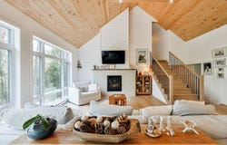 101 Ch. des Saules, Sainte-Anne-des-Lacs, QC J0R 1B0