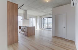 2151 Rue Léger 1102, Montréal (LaSalle), QC H8N 0J3