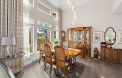 15360 20 Avenue 408, Surrey, BC V4A 2A3