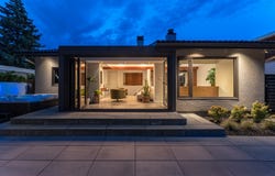 270 Rue de Châteauguay, Longueuil (Le Vieux-Longueuil), QC J4H 2K7