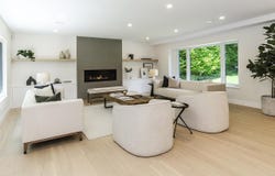 4002 Bayridge Avenue, West Vancouver, BC V7V 3J5