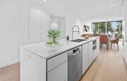 430 Parry St 301, Victoria, BC V8V 2H7
