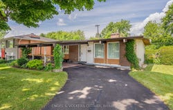 941 Cromwell Drive, Billings Bridge - Riverside Park and Area, ON K1V 6K3