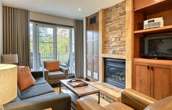 150 Ch. du Curé-Deslauriers 204, Mont-Tremblant, QC J8E 1E2