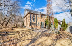 130 Old Colony Road, Richmond Hill, ON L4E 3V1