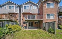 443 Laurel Gate, Waterloo, ON N2T 2S5