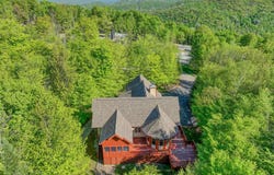 415 Ch. Jean-Paul-Riopelle, Mont-Tremblant, QC J8E 0B1