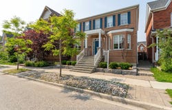 22 Donald Sim Avenue, Markham, ON L6B 1B6