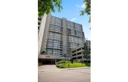 530 Laurier Avenue W 2201, Ottawa Centre, ON K1R 7T1
