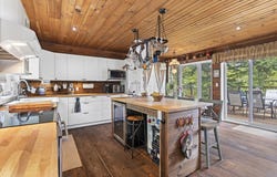 310 Ch. du Lac-des-Chats, Saint-Sauveur, QC J0R 1R1