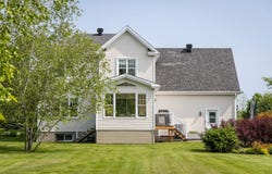 125 Rue du Diamant, Bromont, QC J2L 0G3