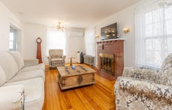 91 Cliff Street, Yarmouth, NS B5A 3J7