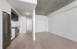 60 Rue de l'Éclipse 2513, Brossard, QC J4Z 0T8