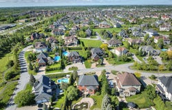 3718 Rue de Loreto, Brossard, QC J4Y 3G6
