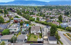 2912 W 27th Avenue, Vancouver, BC V6L 1W3
