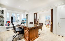 4565 Rue Sherbrooke O. B, Westmount, QC H3Z 1E9