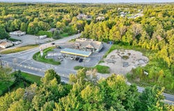 3020 Av. St-Augustin, Lévis (Les Chutes-de-la-Chaudière-Est), QC G6Z 2L1
