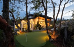640 Medalist Ave, Colwood, BC V9C 0C3