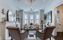 5 Av. Springfield, Westmount, QC H3Y 2K9