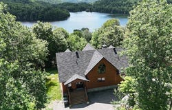 121 Ch. du Pavillon-Kanata, Amherst, QC J0T 2L0
