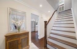298 Edrich Court, Mississauga, ON L5A 1R3