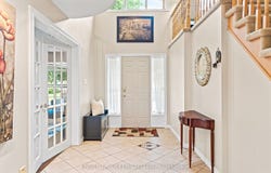 4 Collingwood Crescent, Kanata, ON K2K 2G6