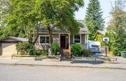 1314 Lang St, Victoria, BC V8T 2S5