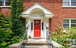 47 Geneva Street, Tunneys Pasture and Ottawa West, ON K1Y 3N7