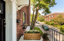 35 Av. Thornhill, Westmount, QC H3Y 2E1