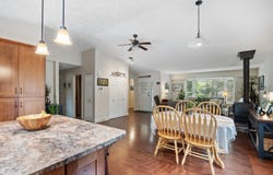 8868 Henderson Ave, Black Creek, BC V9J 1A6