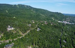 Ch. des Skieurs 14, Mont-Tremblant, QC J8E 3M8