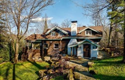 10 Ch. de la Pointe-Greenshields, Sainte-Agathe-des-Monts, QC J8C 1M9