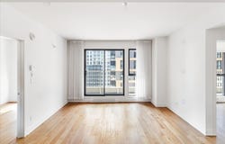 170 Rue Rioux 1106, Montréal (Le Sud-Ouest), QC H3C 0X3