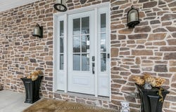 16 Heron Boulevard, Springwater, ON L9X 0J1