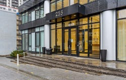 255 Bay Street 302, Ottawa Centre, ON K1R 0C5