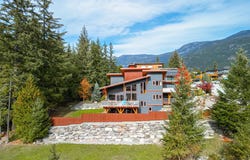 7457 Dogwood Street, Pemberton, BC V0N 2L0