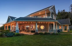 1133 Yates Rd, Comox, BC V9M 3X3