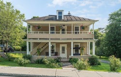 74 76 Rue Principale N., Sutton, QC J0E 2K0