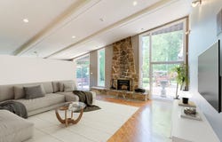 877 Boul. Queen, Saint-Lambert, QC J4S 1V5