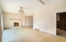 21 Hillview Road, Crystal Bay - Rocky Point - Bayshore, ON K2H 5G6