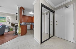 158A McArthur Avenue E 908, Vanier and Kingsview Park, ON K1L 7E7