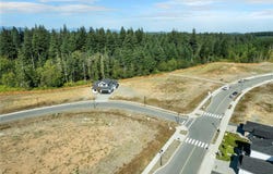 750 Salmonberry St, Campbell River, BC V9H 0G1