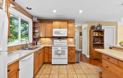 745 Dundee Road, Kelowna, BC V1X 1R3