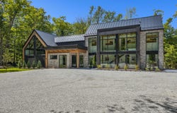 16 Ch. du Chasseur, Mont-Tremblant, QC J8E 0S8