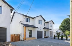 1373 Galerno Rd B, Campbell River, BC V9W 1J8